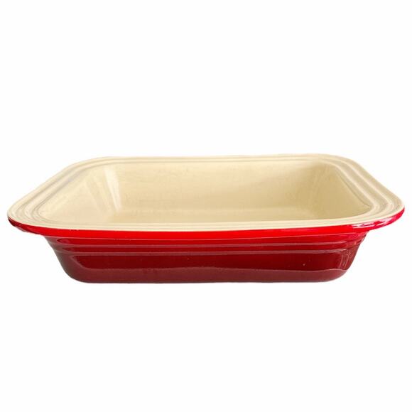 Le Creuset Red Stonewear 12.75” x 10.5” Caserole Pan - Picture 3 of 13